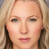 Sara Sanderson Naken