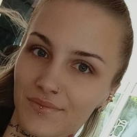 Selina Schwarz Naken
