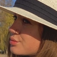 Shaylalosierr Naken
