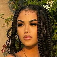 sheismichaela Naken