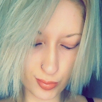 Sofie Young Naken