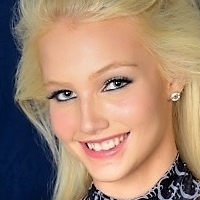 Tango Linsey Naken