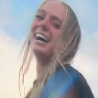 Taryn DeWese Naken