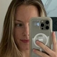 Tay Michele Naken