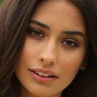 Taylor Hannum Naken