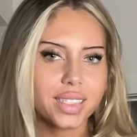 Taylor Peach Xo Naken