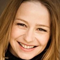 Theresa Scholze Naken