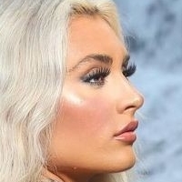 Tiffany Stratton Naken