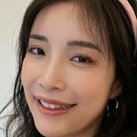 tiffany.teng Naken