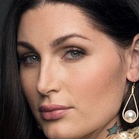 Trace Lysette Naken