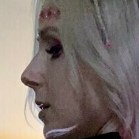 Tricia Pain Naken