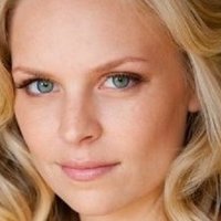 Trish Coren Naken