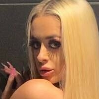 Ukblondebarbie Naken
