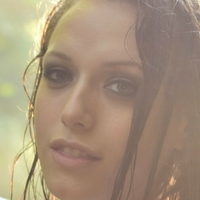 Valerie Rosee Naken