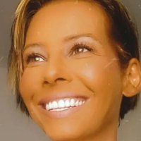 Valerie Senna Naken