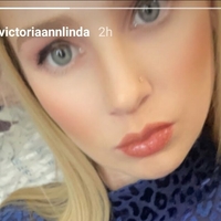 Victoria Ann Linda Naken