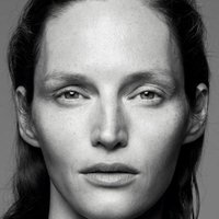 Vivien Solari Naken