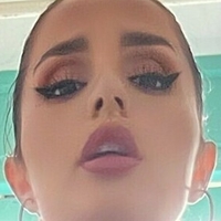 xomisscleo Naken