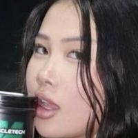 Xruyie Naken