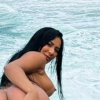 Yara Mendes Naken